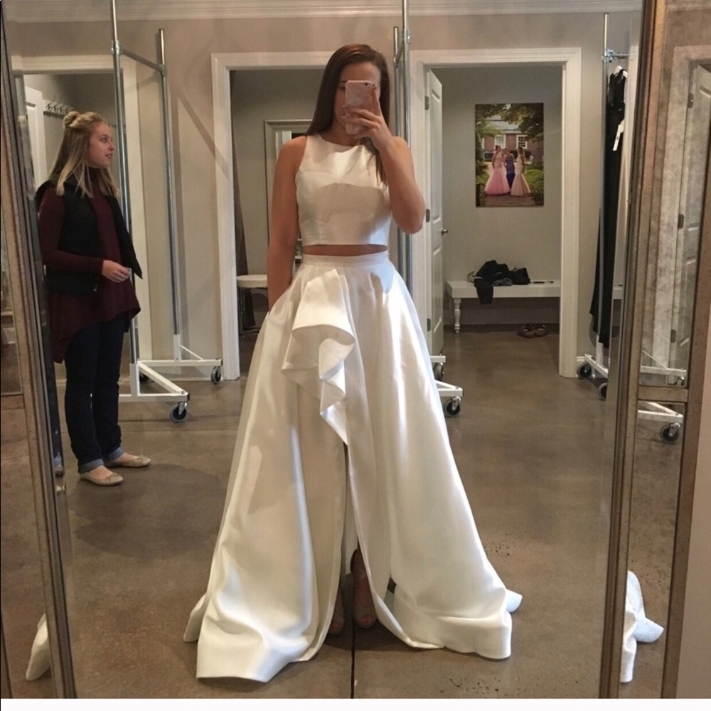 Sherri Hill white two piece prom dress